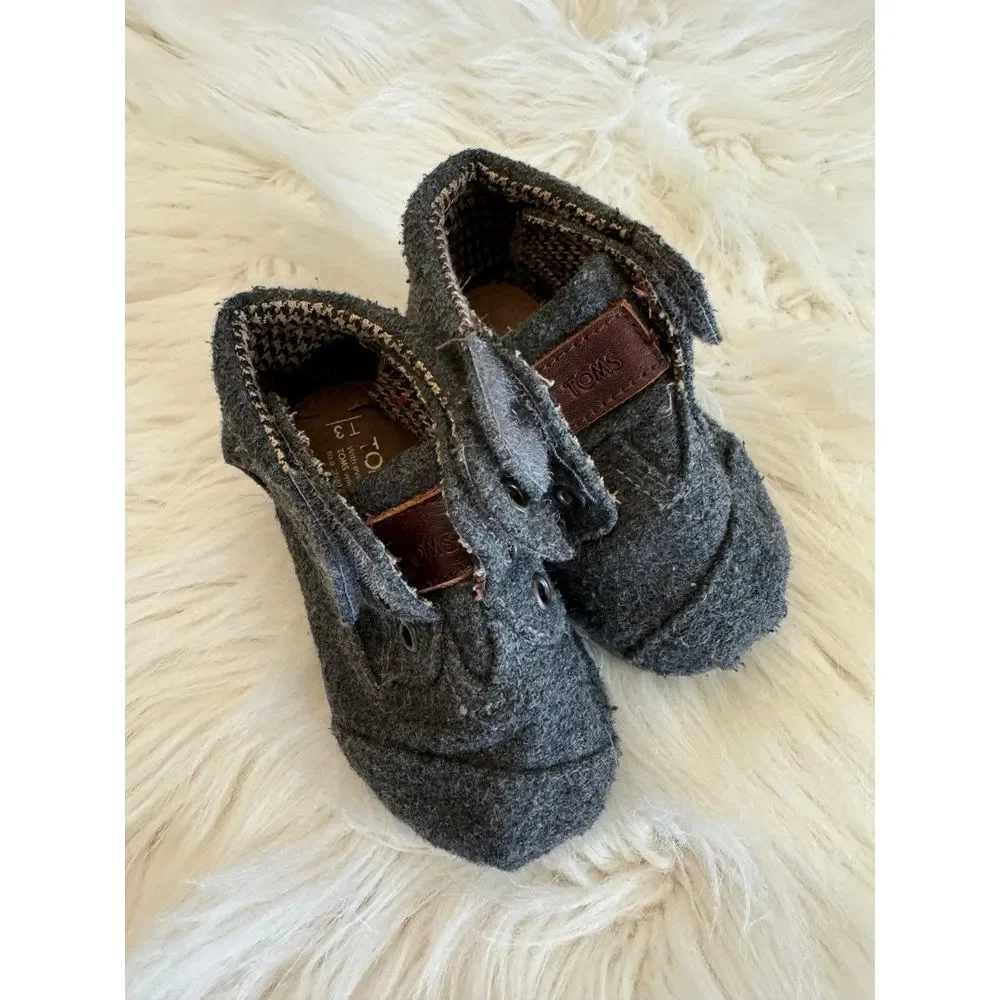 Toms gray booties size‎ 3